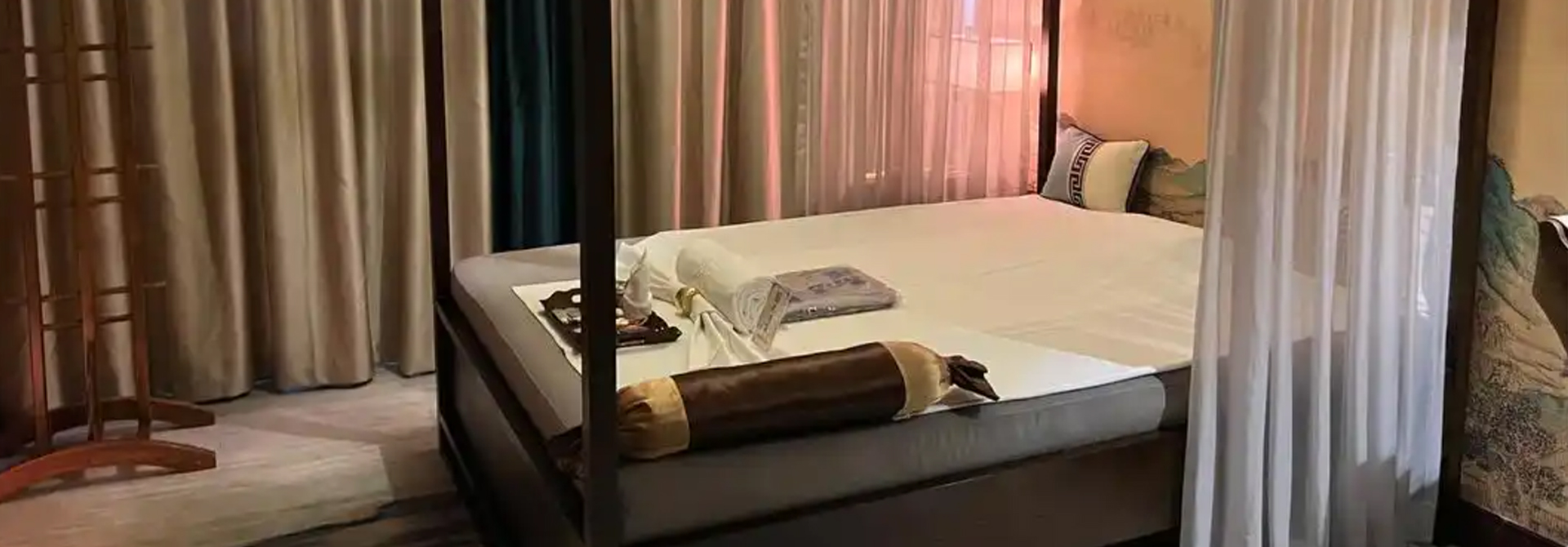 南京秦淮Xinxi养生会馆高端养生馆